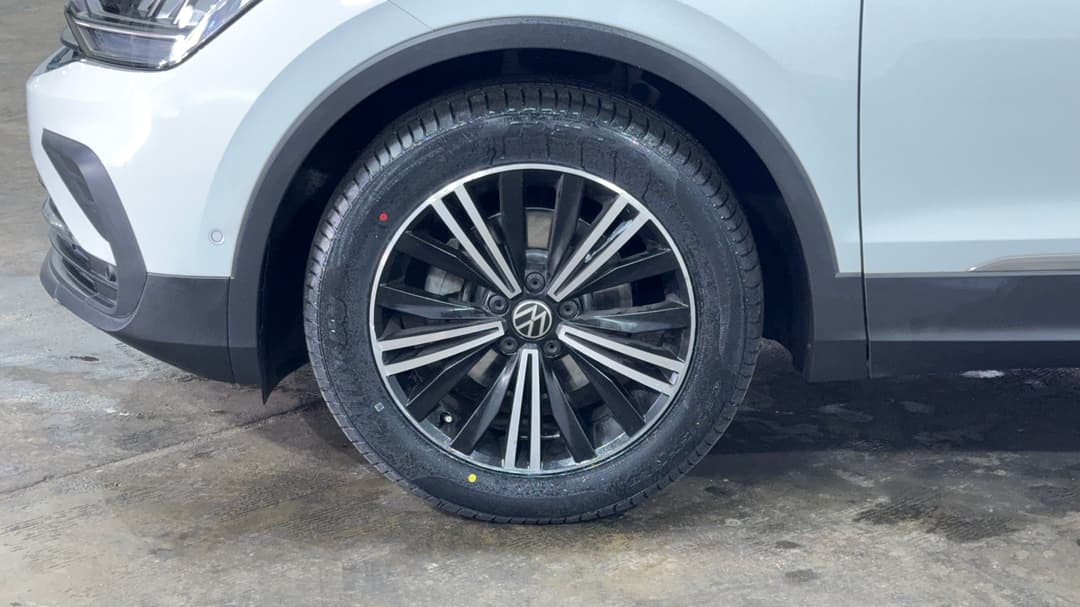 2023 Volkswagen Tiguan 110tsi Life, Automatic, 50595 km, Left Front Wheel