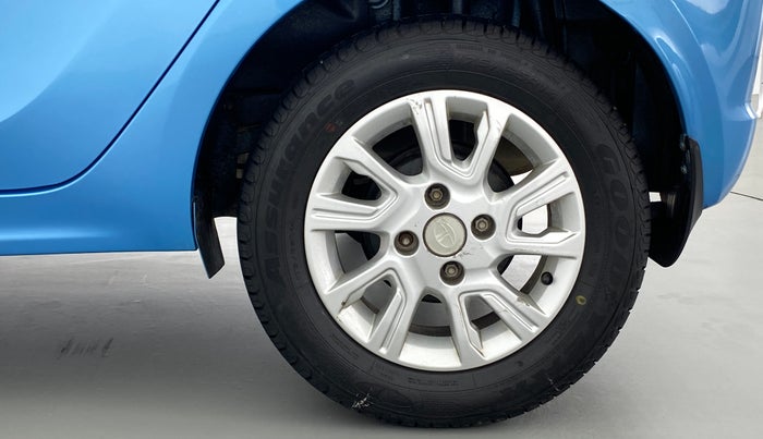 2016 Tata Tiago XZ 1.2 REVOTRON, Petrol, Manual, 32,847 km, Left Rear Wheel