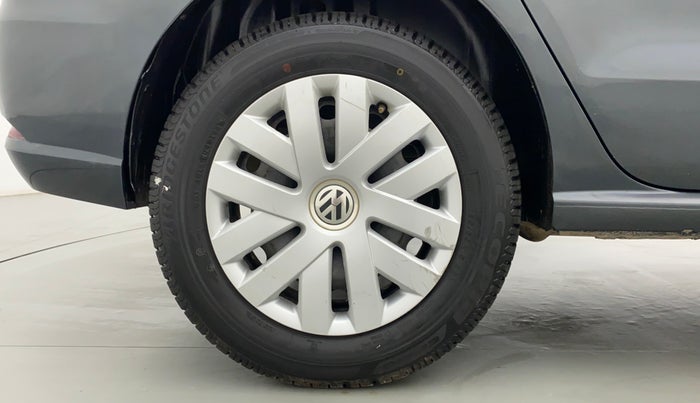 2018 Volkswagen Ameo COMFORTLINE 1.0, Petrol, Manual, 43,122 km, Right Rear Wheel
