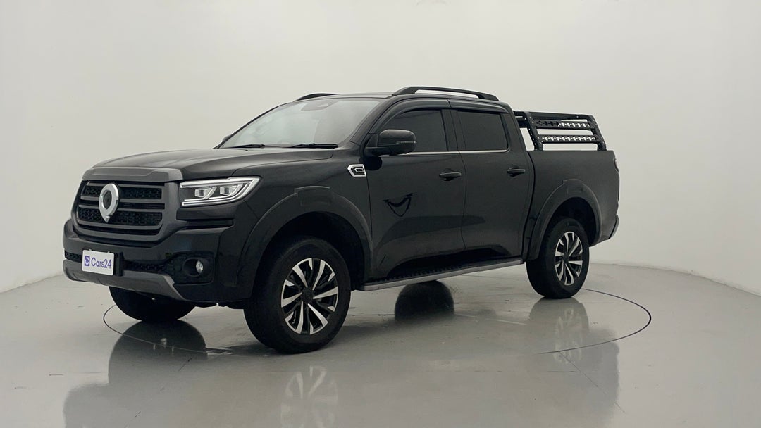 Left Front Diagonal (45- Degree) View