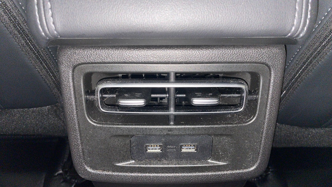 Rear A/C Vent