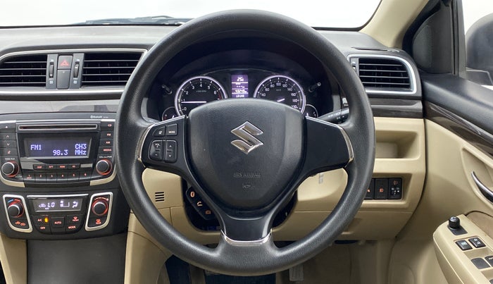 2015 Maruti Ciaz VXI PLUS, Petrol, Manual, 43,288 km, Steering Wheel Close Up