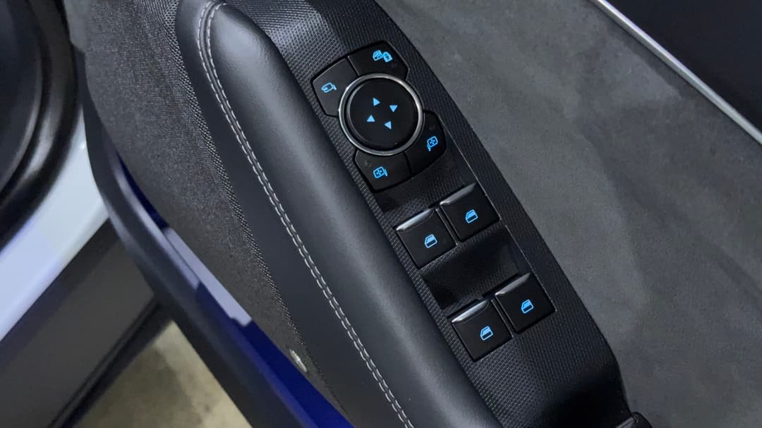 2023 Ford Mustang Mach-e Gt, Automatic, 15474 km, Drivers Side Door Panel Controls