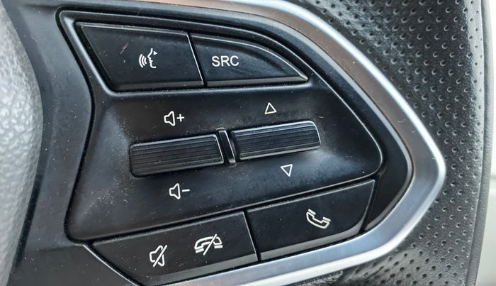 2021 MG HECTOR PLUS SHARP CVT, Petrol, Automatic, 9,602 km, Apple CarPlay and Android Auto