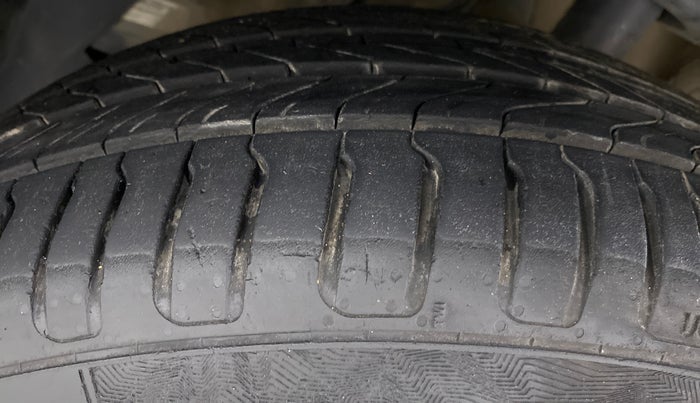 2021 MG HECTOR PLUS SHARP CVT, Petrol, Automatic, 9,602 km, Left Front Tyre Tread
