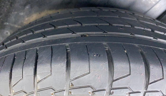 2020 Maruti S Cross ALPHA 1.5 SMART HYBRID, Petrol, Manual, 15,746 km, Left Rear Tyre Tread