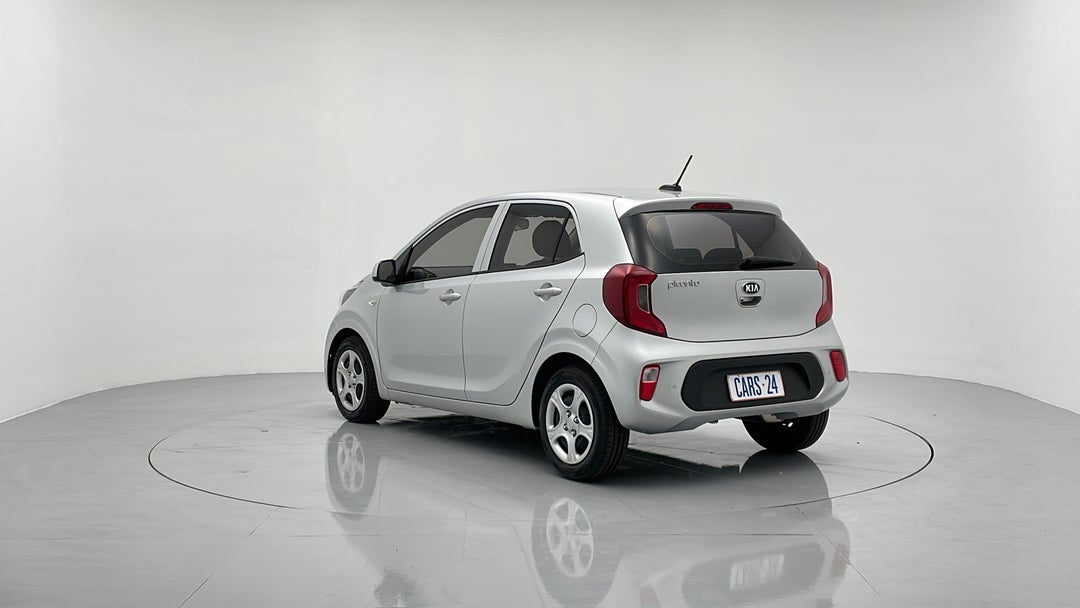 Left Back Diagonal (45- Degree) View