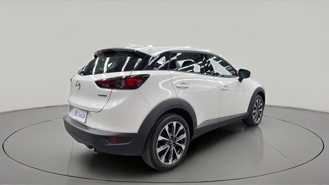 2025 Mazda CX-3 G20 Pure, Automatic, 29786 km, Right Back Diagonal (45- Degree) View