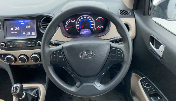 2017 Hyundai Grand i10 SPORTZ O 1.2, Petrol, Manual, 36,356 km, Steering Wheel Close Up
