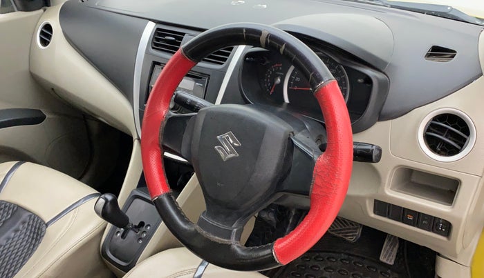 2014 Maruti Celerio VXI AMT, Petrol, Automatic, 87,173 km, Steering wheel - Steering cover is minor torn