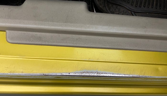 2014 Maruti Celerio VXI AMT, Petrol, Automatic, 86,912 km, Right running board - Minor scratches