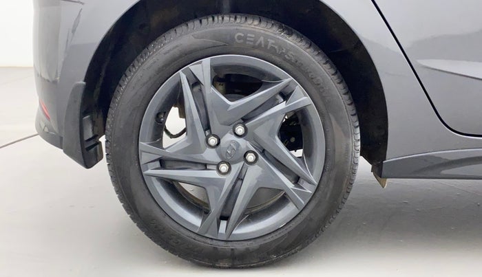 2020 Hyundai NEW I20 SPORTZ 1.2 AT, Petrol, Automatic, 11,788 km, Right Rear Wheel