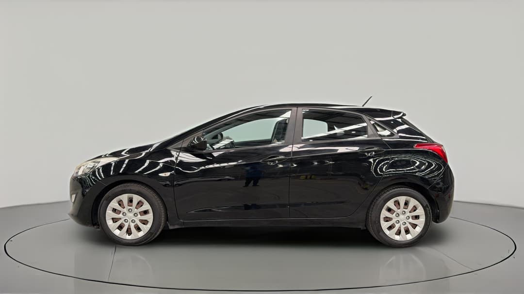 2015 Hyundai i30 Active, Automatic, 111426 km, Left Side View