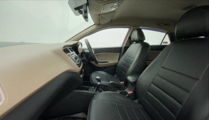 2014 Hyundai Elite i20 SPORTZ 1.2 (O), Petrol, Manual, 87,424 km, Right Side Front Door Cabin