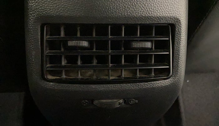 2018 Hyundai Elite i20 Magna Executive 1.2, Petrol, Manual, 45,649 km, Rear AC Vents