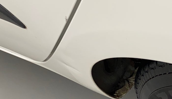 2015 Hyundai i10 MAGNA 1.1, Petrol, Manual, 37,446 km, Left quarter panel - Slightly dented