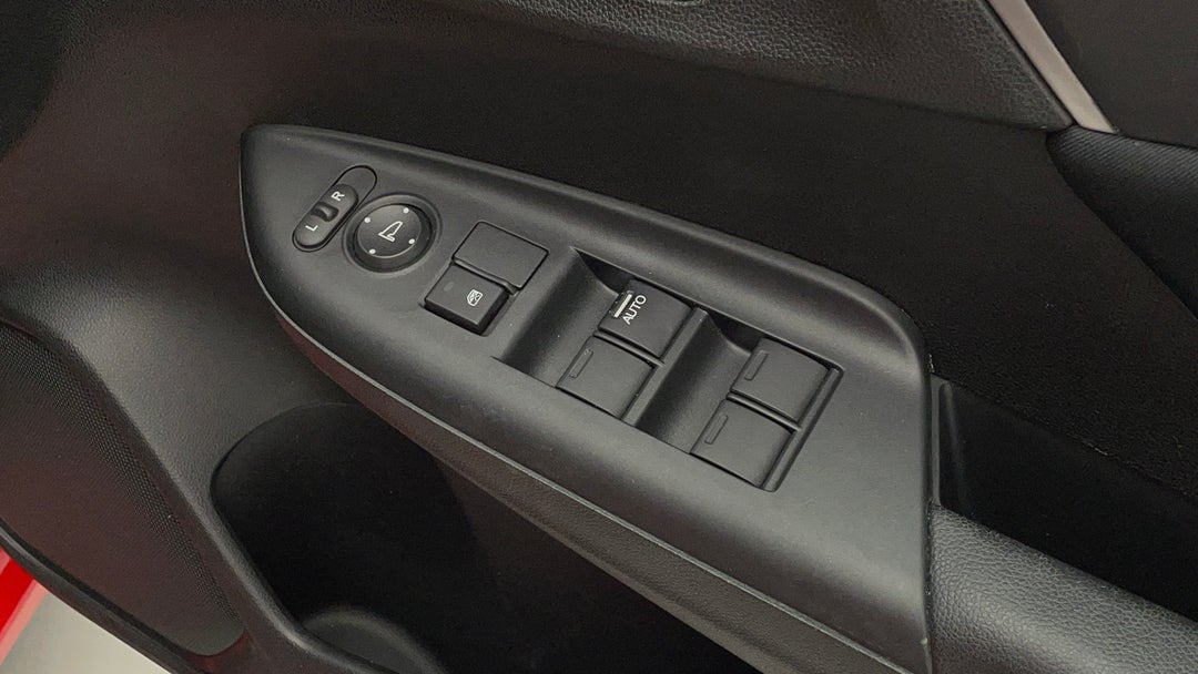 2018 Honda Jazz Vti, Automatic, 85181 km, Drivers Side Door Panel Controls