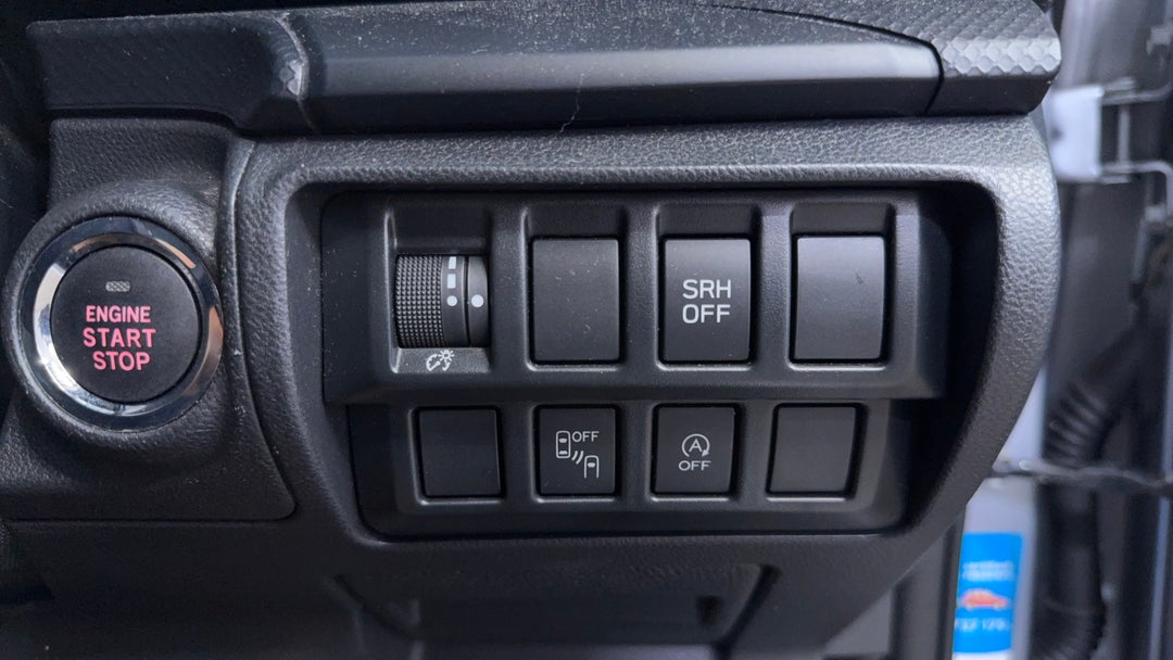 2019 Subaru Forester 2.5i (AWD), Automatic, 93260 km, Utility Switches/Buttons
