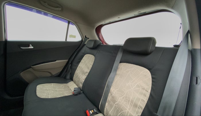 2015 Hyundai Grand i10 ASTA 1.2 KAPPA VTVT OPT, Petrol, Manual, 38,080 km, Right Side Rear Door Cabin
