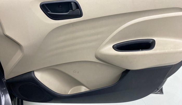 2021 Hyundai NEW SANTRO 1.1 MAGNA MT, Petrol, Manual, 5,895 km, Driver Side Door Panels Control