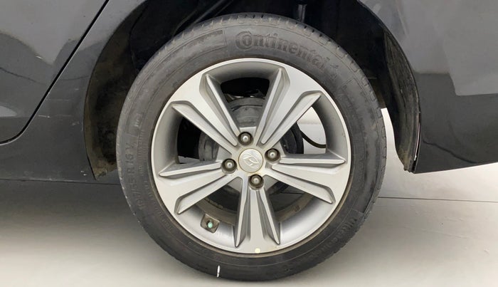 2019 Hyundai Verna 1.6 SX (O) CRDI MT, Diesel, Manual, 72,068 km, Left Rear Wheel