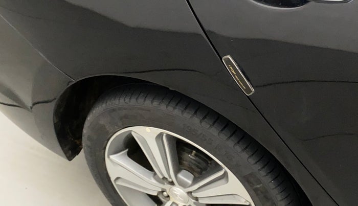 2019 Hyundai Verna 1.6 SX (O) CRDI MT, Diesel, Manual, 72,068 km, Right quarter panel - Minor scratches