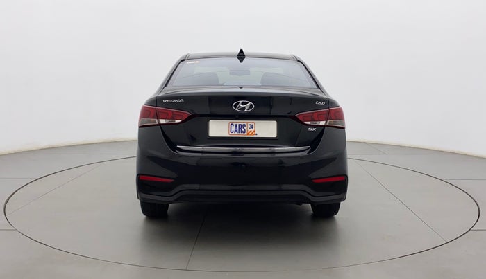 2019 Hyundai Verna 1.6 SX (O) CRDI MT, Diesel, Manual, 72,068 km, Back/Rear