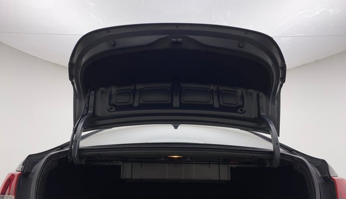 2019 Hyundai Verna 1.6 SX (O) CRDI MT, Diesel, Manual, 72,068 km, Boot Door Open