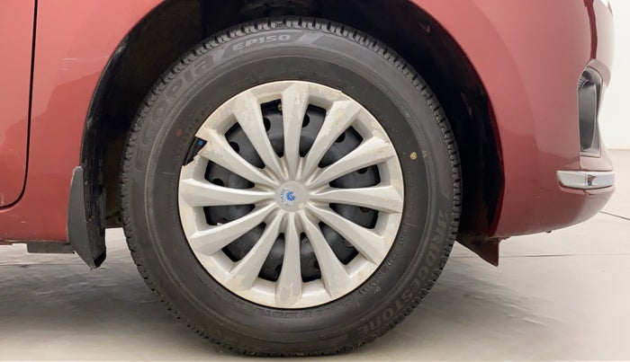 2018 Maruti Dzire VXI AMT, Petrol, Automatic, 49,929 km, Right Front Wheel