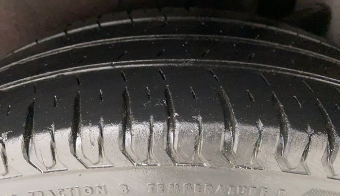 2018 Maruti Dzire VXI AMT, Petrol, Automatic, 49,929 km, Left Rear Tyre Tread