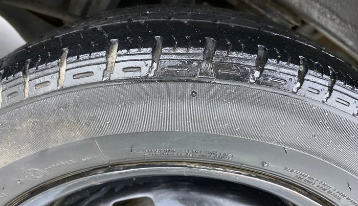 2018 Maruti Alto K10 VXI P, Petrol, Manual, 43,809 km, Left Rear Tyre Tread