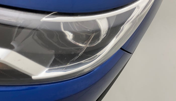 2022 Renault TRIBER RXL MT, Petrol, Manual, 34,107 km, Left headlight - Minor scratches