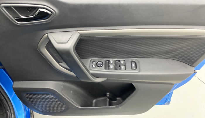 2021 Renault Kiger RXZ 1.0 MT, Petrol, Manual, 5,585 km, Driver Side Door Panels Control