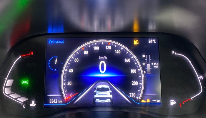 2021 Renault Kiger RXZ 1.0 MT, Petrol, Manual, 5,585 km, Odometer Image