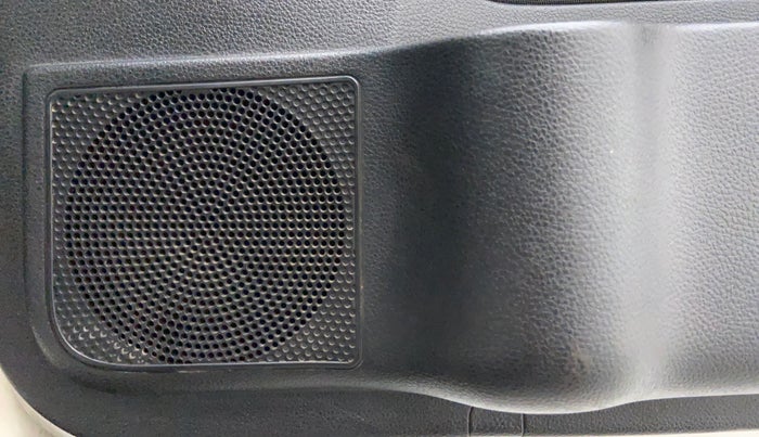 2018 Tata Hexa Varicor 320 XE, Diesel, Manual, 66,620 km, Speaker