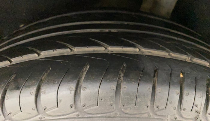 2016 Ford Ecosport TITANIUM 1.5L PETROL, Petrol, Manual, 42,572 km, Left Rear Tyre Tread