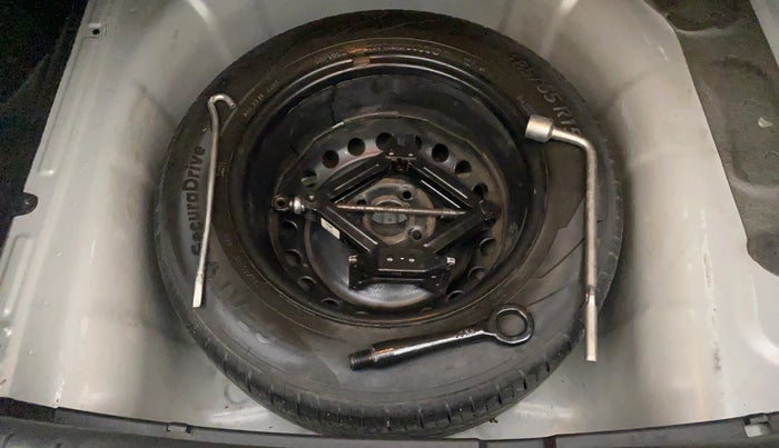 2019 Hyundai Verna 1.4 EX PETROL, Petrol, Manual, 54,732 km, Spare Tyre