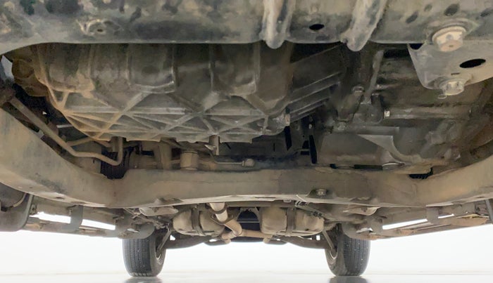 2014 Mahindra XUV500 W8, Diesel, Manual, 1,24,882 km, Front Underbody
