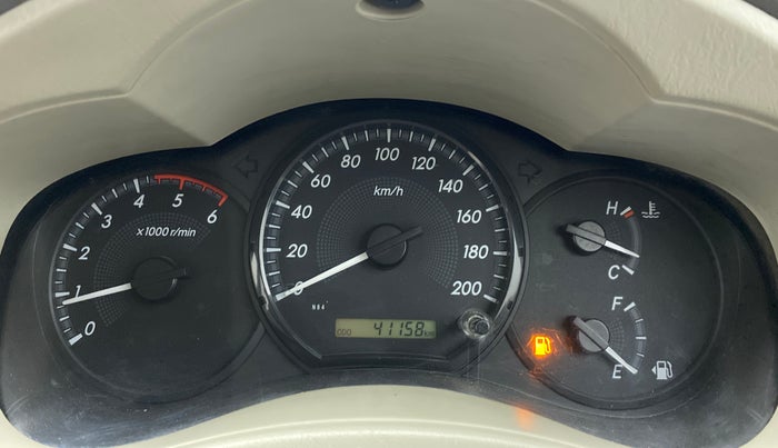 2014 Toyota Innova 2.5 GX 8 STR BS IV, Diesel, Manual, 41,457 km, Odometer Image