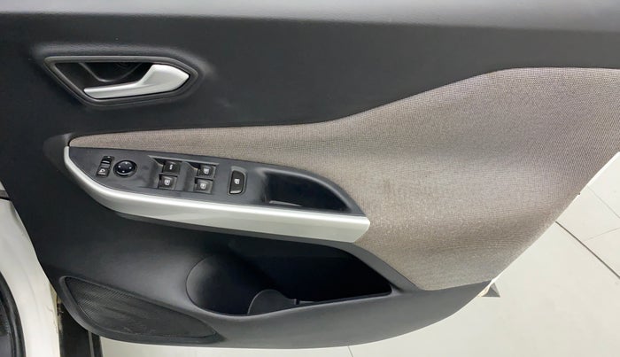 2021 Nissan MAGNITE XL Turbo CVT, Petrol, Automatic, 23,047 km, Driver Side Door Panels Control