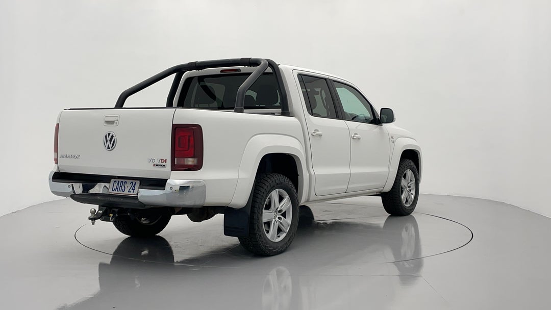 Right Back Diagonal (45- Degree) View