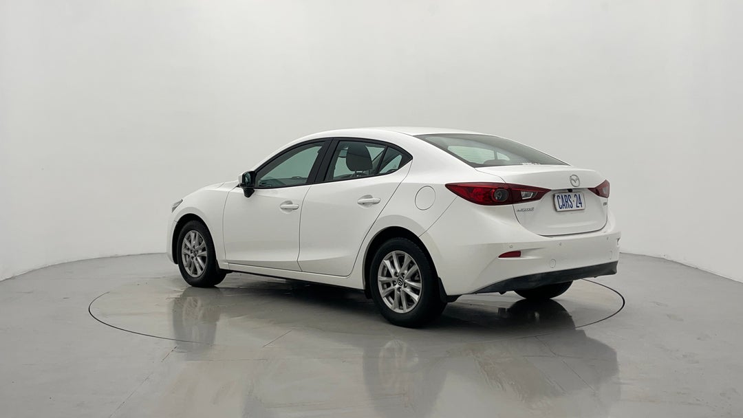 Left Back Diagonal (45- Degree) View