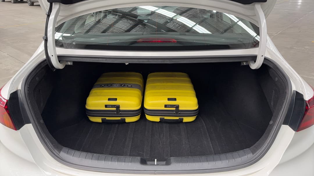 2024 Kia Cerato S Safety Pack, Automatic, 57333 km, Boot Inside View with Luggage