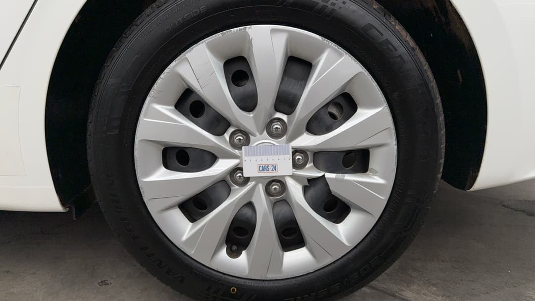 2024 Kia Cerato S Safety Pack, Automatic, 57333 km, Wheels Hubcap Rear LHS Gutter Rash