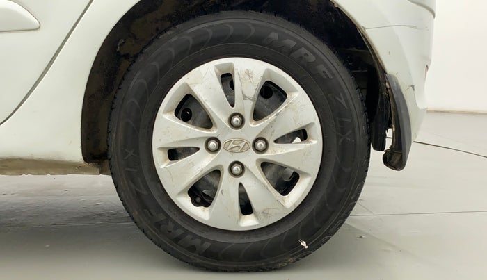 2012 Hyundai i10 SPORTZ 1.2, CNG, Manual, 72,107 km, Left Rear Wheel