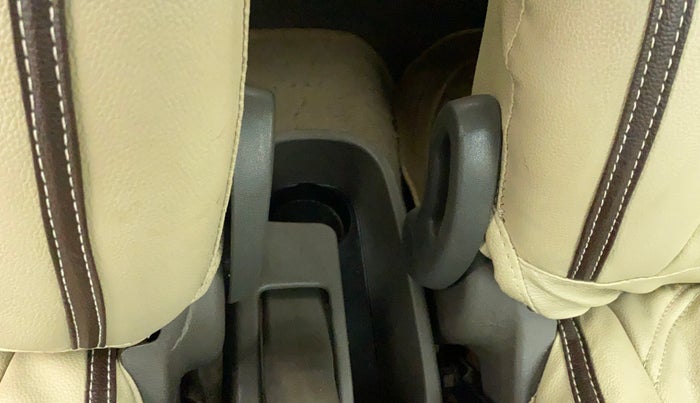 2012 Hyundai i10 SPORTZ 1.2, CNG, Manual, 72,107 km, Driver Side Adjustment Panel