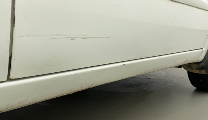 2012 Hyundai i10 SPORTZ 1.2, CNG, Manual, 72,107 km, Right running board - Minor scratches