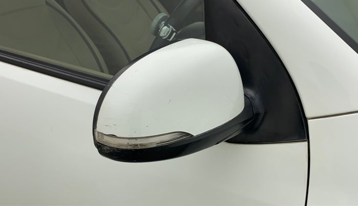 2012 Hyundai i10 SPORTZ 1.2, CNG, Manual, 72,107 km, Right rear-view mirror - Slight misalignment