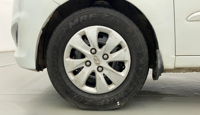 2012 Hyundai i10 SPORTZ 1.2, CNG, Manual, 72,107 km, Left Front Wheel
