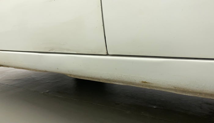 2012 Hyundai i10 SPORTZ 1.2, CNG, Manual, 72,107 km, Left running board - Minor scratches